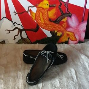 Sperry top siders ..9.5